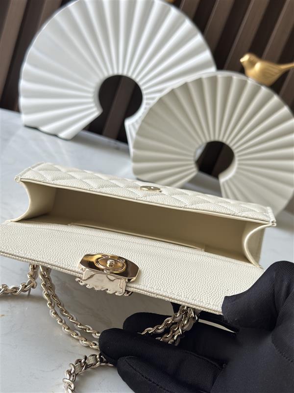 2026127215017154 590